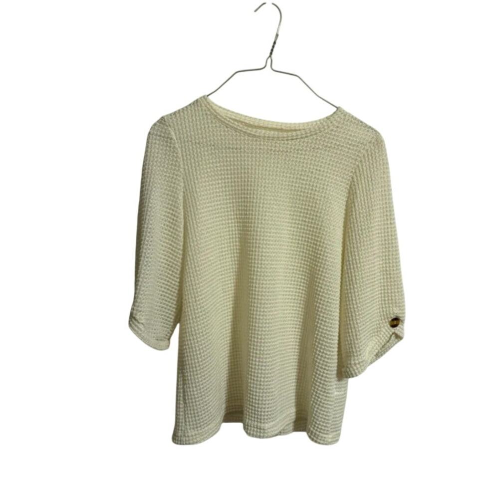 SHEIN women's cream crochet style blouse - medium